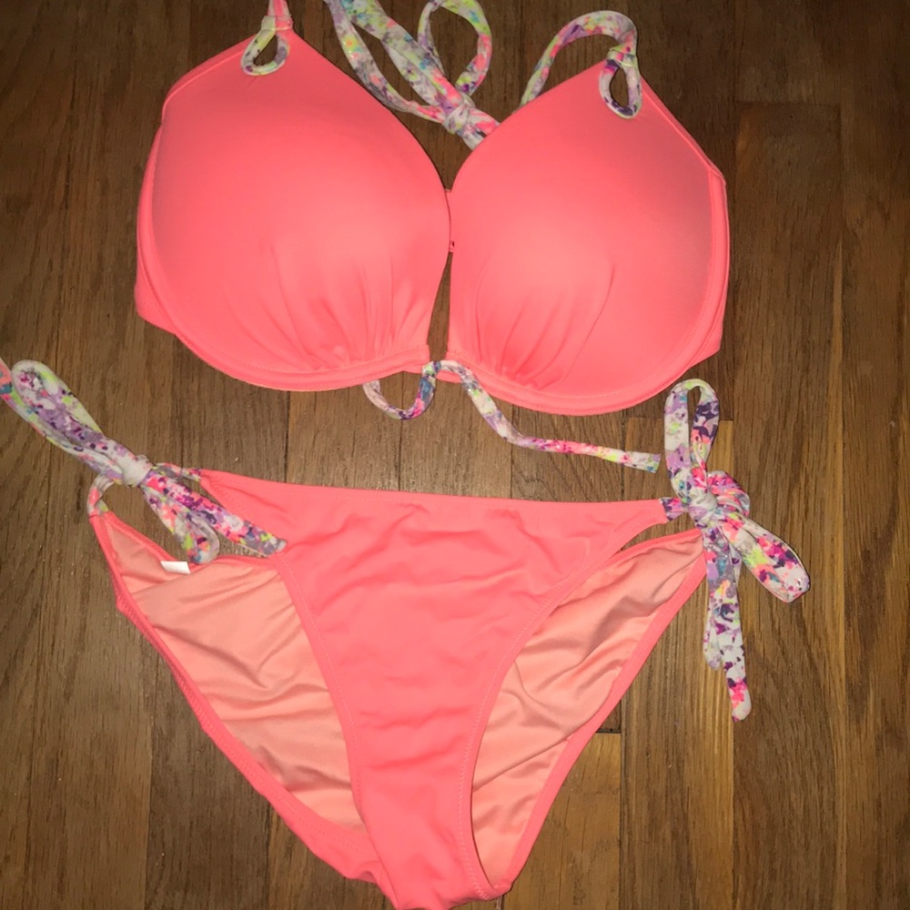 NEED GONE Vs bikini